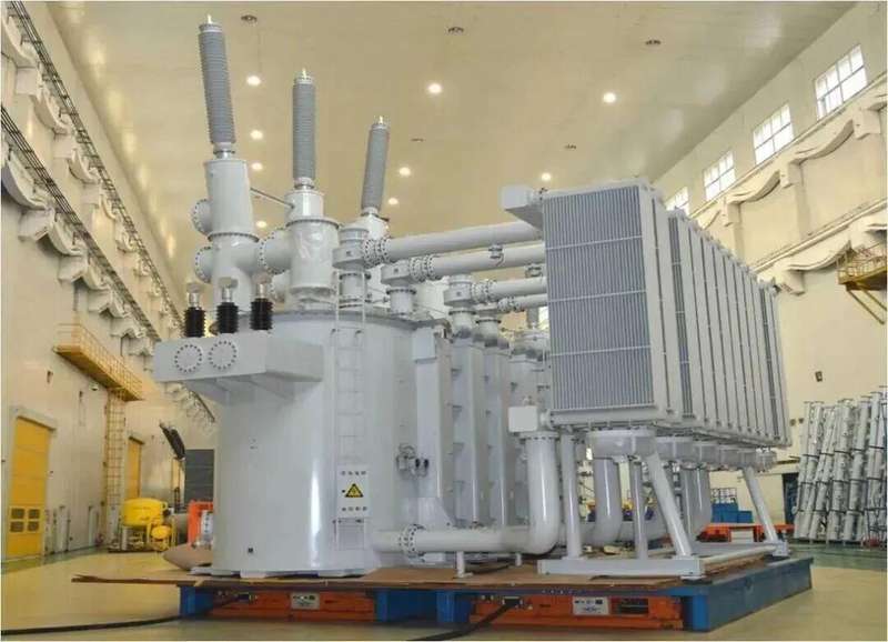  万亿缺口下的产业悖论：从变压器供需失衡看全球制造逻辑 企业服务