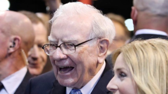  并非神话终结：伯克希尔的波动恰是价值重估的契机。 股票财经 并非神话终结：伯克希尔的波动恰是价值重估的契机。 股票财经