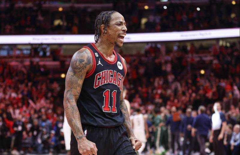  那个被时代抛弃的人，正在改写历史：德罗赞的26688分教会我们的事 体育新闻