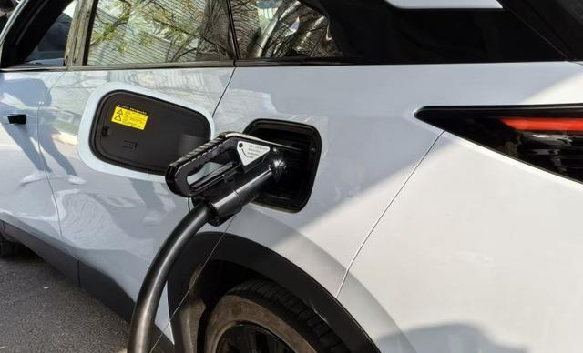 【技术解析】史上最严电池国标来袭：安全门槛的质变与市场格局的重塑 汽车科技