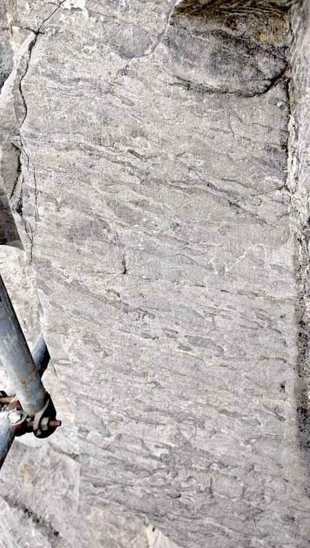  技术考古视角下的金刚经石刻：龙门石窟新发现的多维价值解析 文化旅游